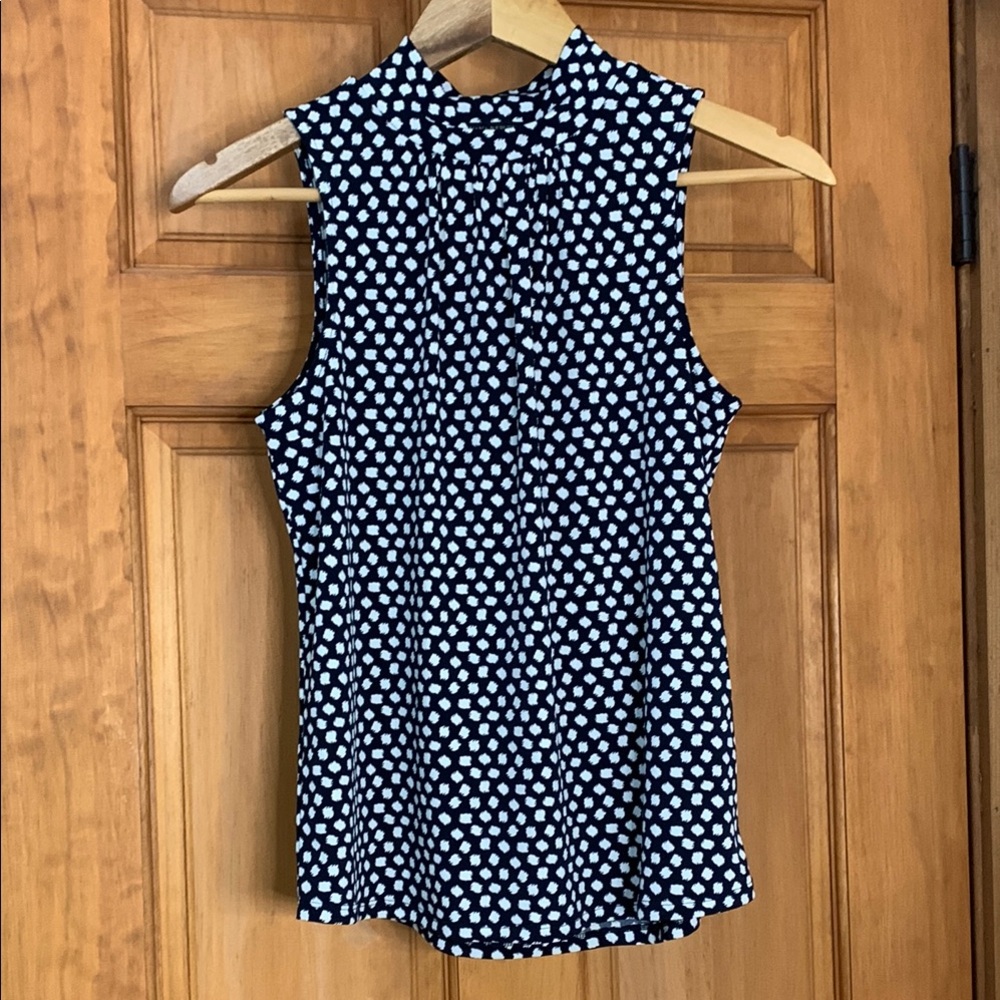 Banana Republic Black and White Blouse